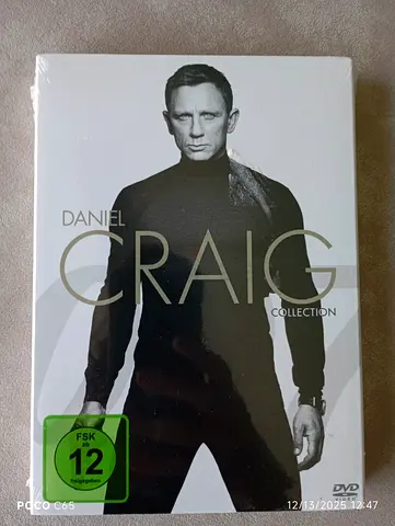 Daniel Craig James bond  DVD collection