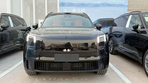 Lynk  Co 900 2.0T Ultra