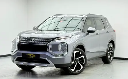 2023 Mitsubishi Outlander, Warranty, Full Mitsubishi Service History, Low Km, GCC