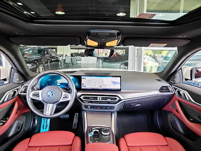 BMW i4 eDrive35, миниатюра 9