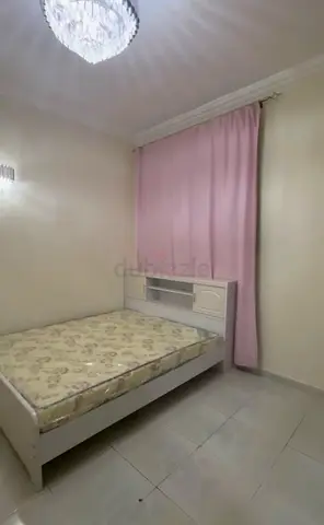 Abu Bakker Siddik near metro couple room available in villa