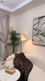 Furnished studio for female sharing