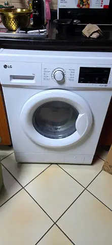 Well-Maintained LG Washing Machine for Sale