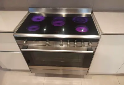 Siemens Electric used only 6 months like new 5 hubs free delivery with warranty