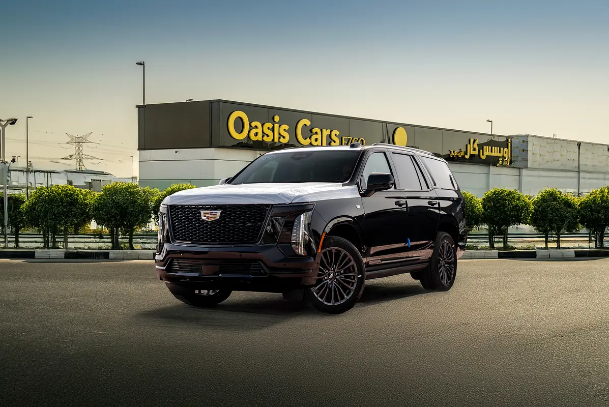 Cadillac Escalade 2025 — photo 1 of 20
