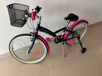 Children’s BTWIN 500 original bike for sale