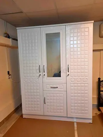 Brand new 3door cabinet available for sale