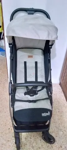 Lightweight and Compact Stroller for Easy Travel