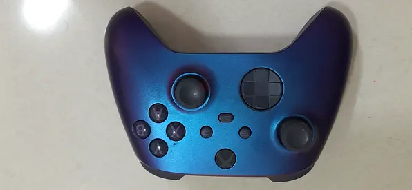 Xbox Stellar Shift Controller + Super Mario Maker 2 | Bundle Deal