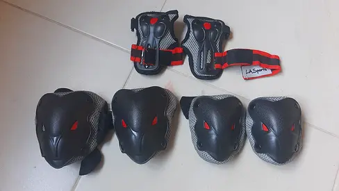 Protective Gear Set for Skating or Rollerblading