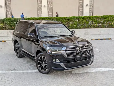 TOYOTA LAND CRUISER 2018 DIESEL V8 D-4D GCC IN EXCELLENT CONDITION
