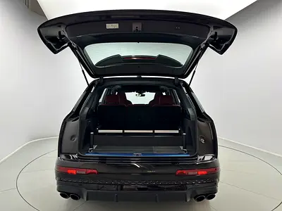 صورة 2 لـ 2025 AUDI SQ7