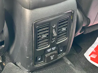 صورة مصغرة 15 لـ 2019 JEEP GRAND CHEROKEE