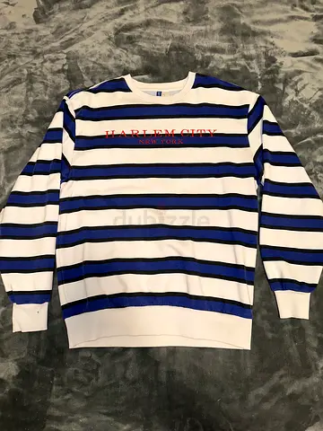 HM Sweater For Sale AMAZING CONDITION