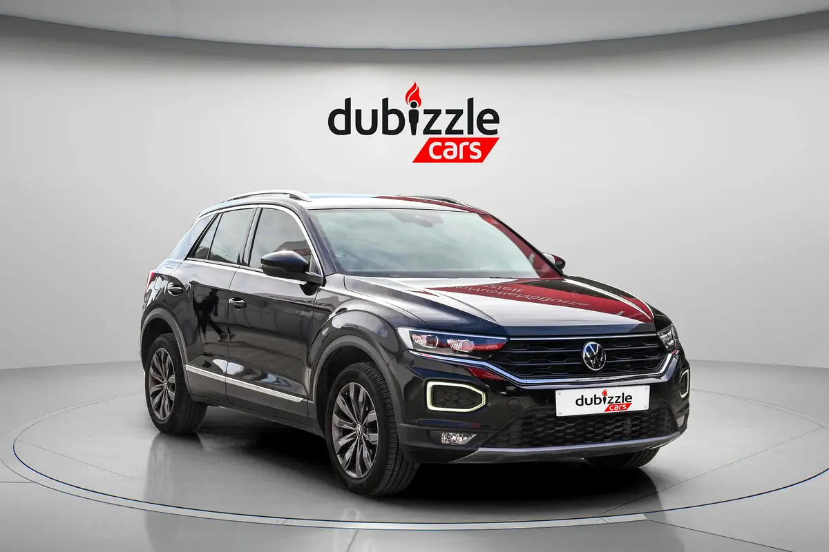 Volkswagen T-Roc 2021 — photo 1 of 16