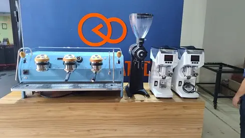 High-Quality Espresso Machine and Grinder Set