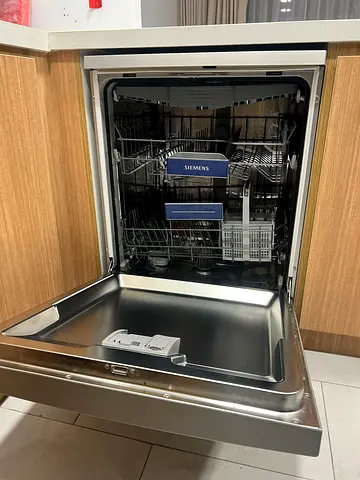 Siemens iq300 Model Dishwasher