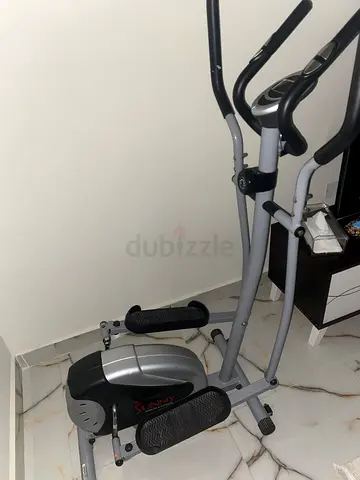 sunny elliptical machine - perfect condition