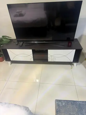 Media console