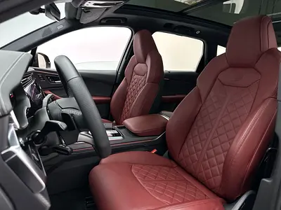 صورة 7 لـ 2025 AUDI SQ7