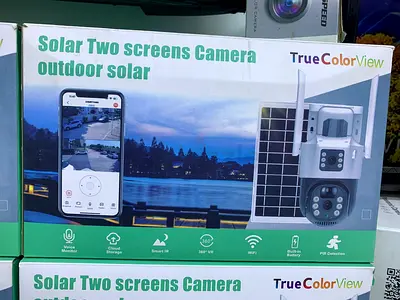 Solar Outdoor Camera with Dual Screens