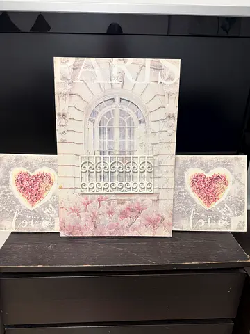 Wall painting and decor