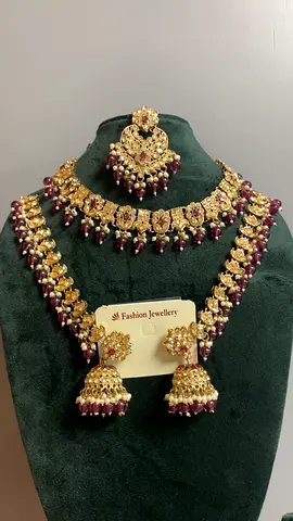 Elegant Gold and Ruby Jewelry Set for Occasions
