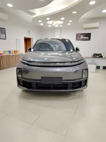 صورة 2 لـ 2023 LI AUTO L7