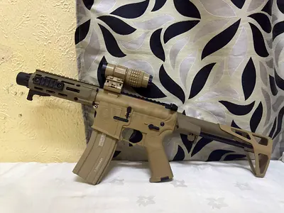 Heavy Weight Metal Gel Blaster Gun with range and power