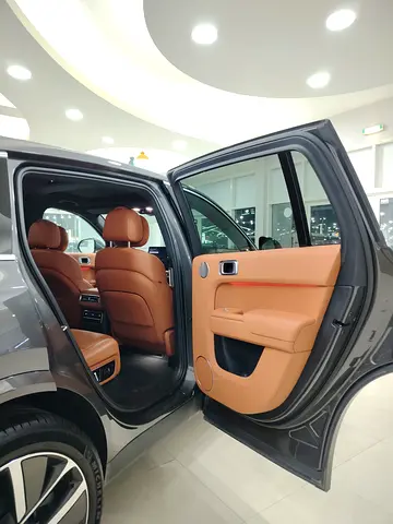 صورة 13 لـ 2023 LI AUTO L7