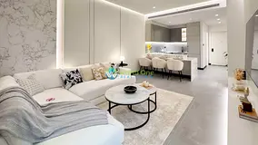 Panoramic &amp; Pool View | Higher Floor | Iconic Towers