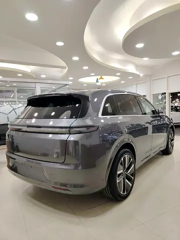صورة 4 لـ 2023 LI AUTO L7