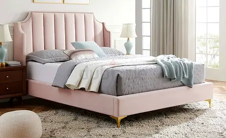Selling brand new 160*200 Queen Bed