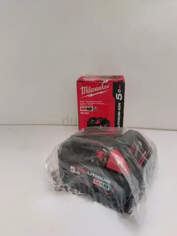 MILWAUKEE M18/5.0 AH BATTERY