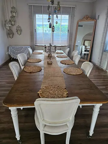 Dining set for 8 person with cabinet