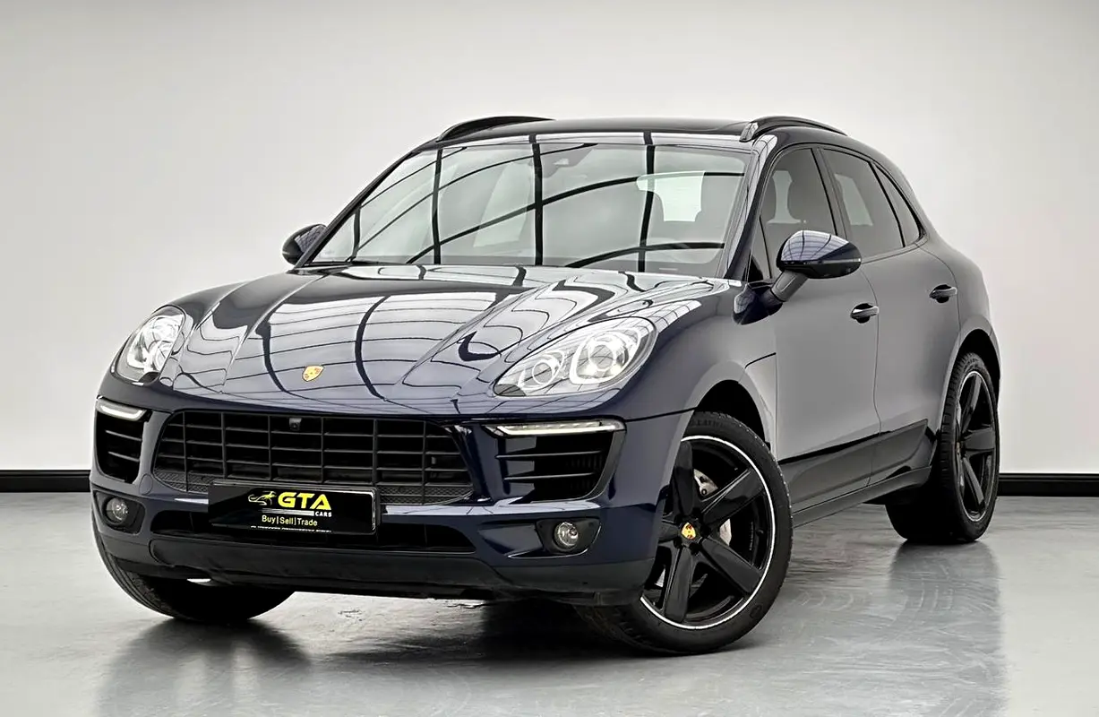 Porsche Macan 2018 — photo 1 of 17