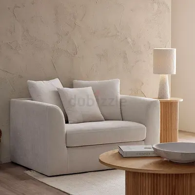 Cozy Modern Armchair with Stylish Side Table
