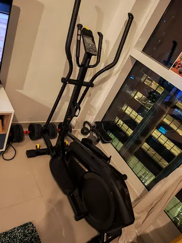 High-Quality Elliptical Trainer for Sale - Domyos 520 Self-powered