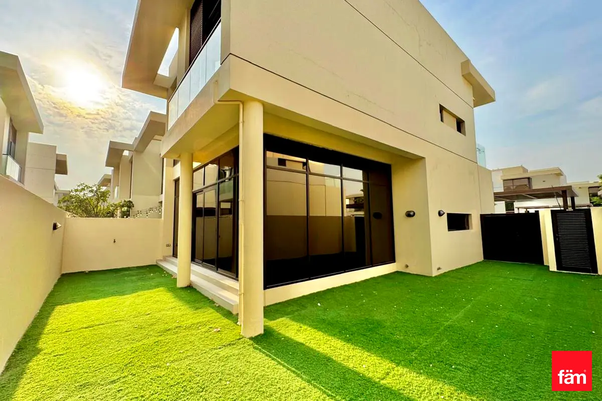 Vacant | M Type | Back 2 Back | Gated Community