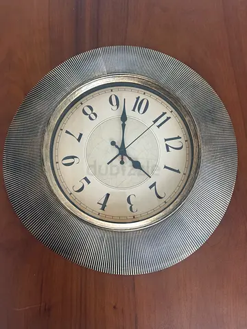 Elegant Vintage Wall Clock
