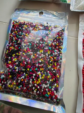Seed beads for jewelry making