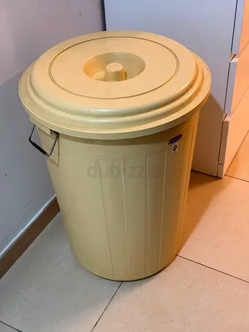 Cosmoplast 80 L round plastic drum bucket with lid