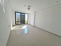 Lxury and brand new apartment with balcony with master room prim location sharja