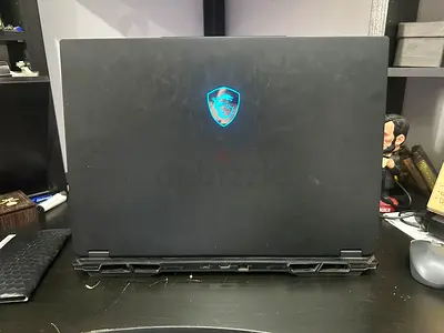 MSI Stealth 18 Al Studio A1VGG-001UK Gaming Laptop