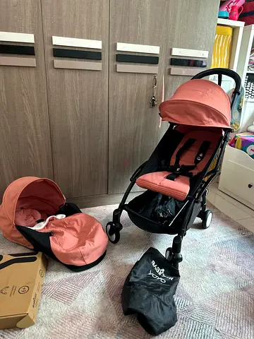 Yoyo2 stroller full set with newborn pack almost new condition