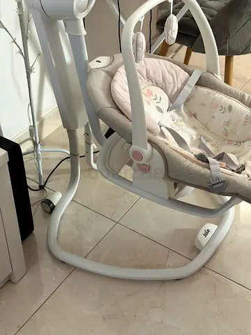 Gentle Baby Swing for Comfort and Relaxation