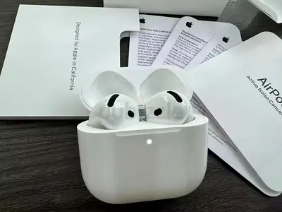 AirPods 4