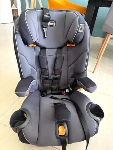 Car seat and booster : Chicco My Fit Harness and Booster