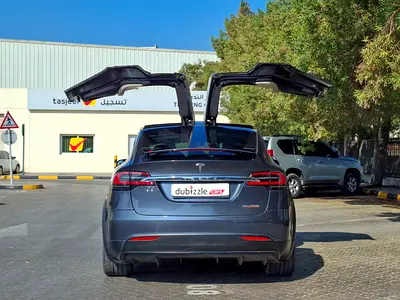 صورة 9 لـ 2020 Tesla MODEL X