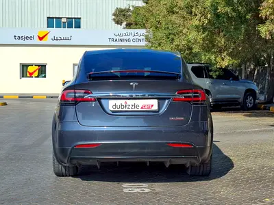 صورة 8 لـ 2020 Tesla MODEL X
